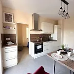 Barun 200m From Apartament Seline