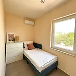 Apartament Barun 200m From