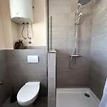 Barun 200m From Apartament Seline